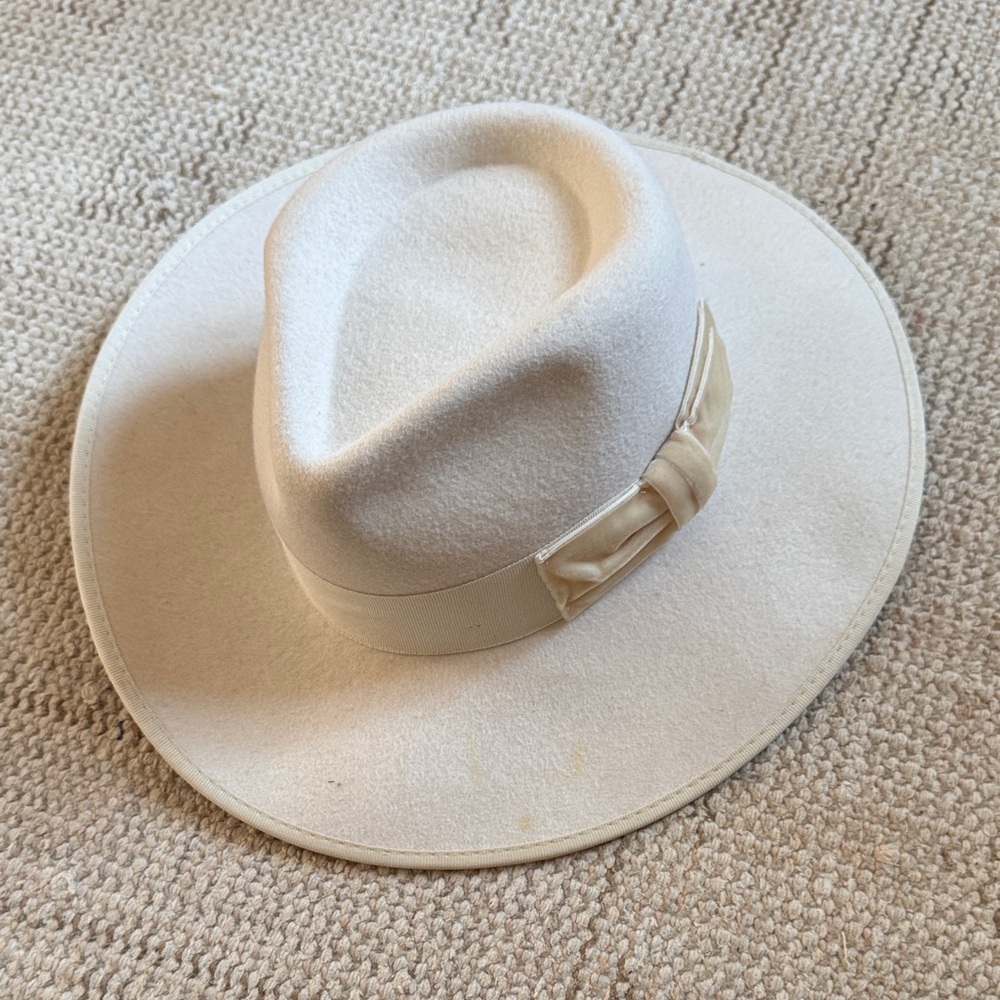 Camp the Label Banks Hat